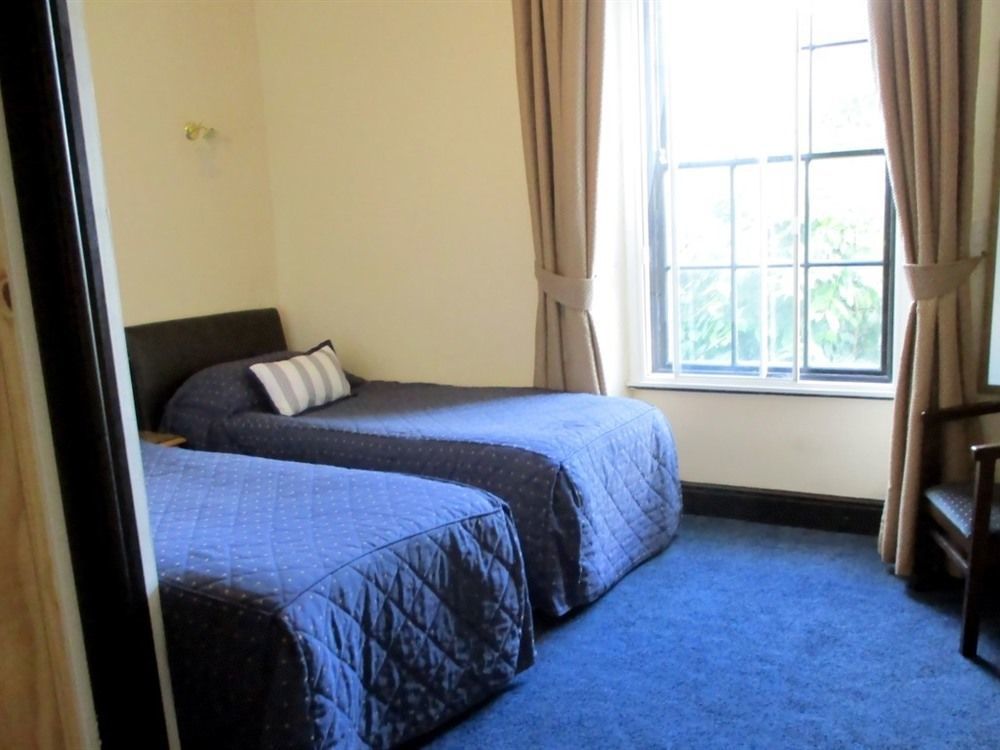 The County Hotel Haverfordwest Exteriör bild